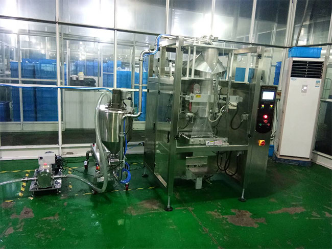 星火火鍋底料包裝機設備展示